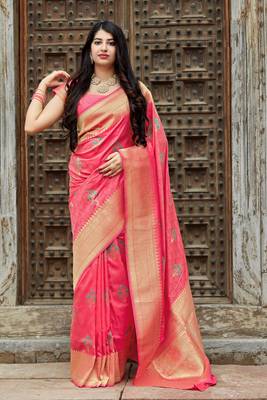Pink woven banarasi silk saree with blouse 1