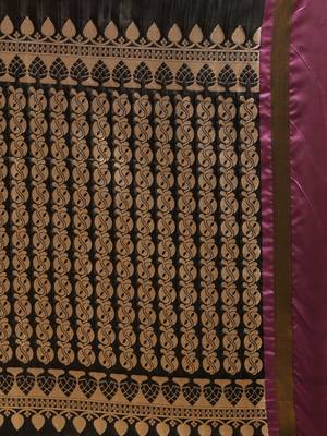 Black woven silk blend saree with blouse 3
