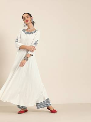 Women's White embroidered anarkali with printed palazzo and ombre dupatta 1