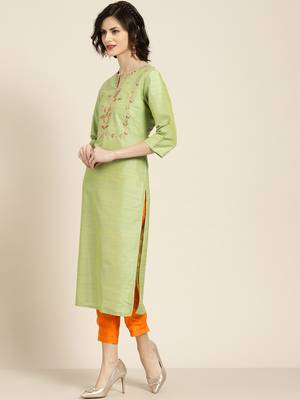 Women's Green handloom embroidered straight kurta with solid orange pant 2