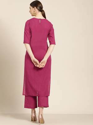 Women's Magenta embroidered kurta with palazzo 3