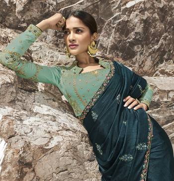 Teal Embroidered Silk Blend Saree With Blouse 2