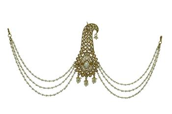 Gold cubic zirconia brooch 1