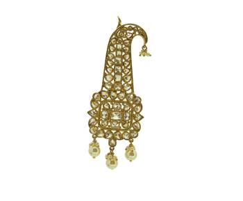 Gold cubic zirconia brooch 1