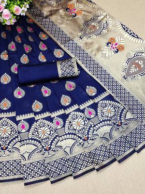 Dark Blue Woven Banarasi Saree With Blouse 1