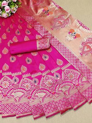 Pink Woven Banarasi Saree With Blouse 1