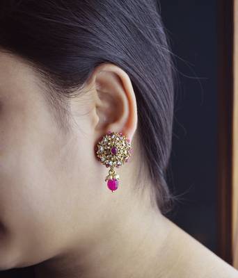 Maroon cubic zirconia earrings 3