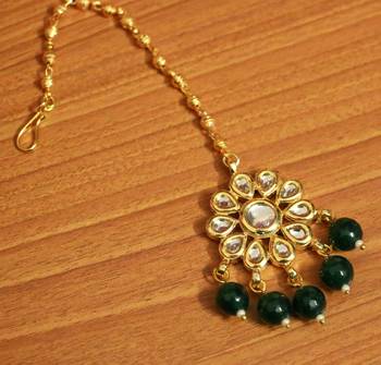 Green Onyx Maang-Tikka 1