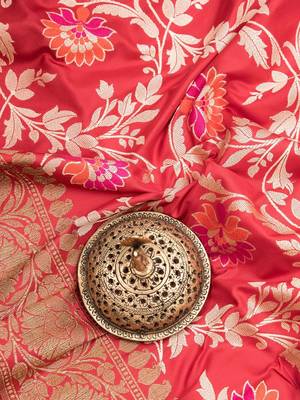 Maroon Meenakari Floral Boota Pure Katan Silk Brocade Banarasi Saree 4