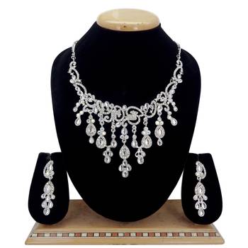 White jewellery 1