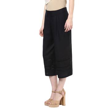 Black printed viscose trousers 3