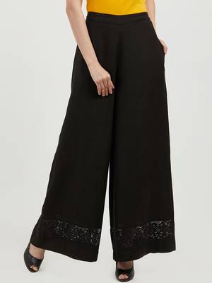Black printed viscose bottoms 1