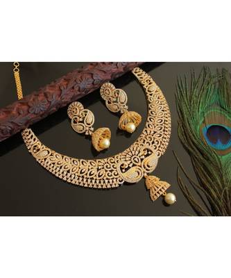 Gorgeous Gold Plated Cz Diamond Design Replica Peacock Bridal Choker Necklace Set 1