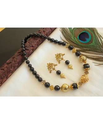 Beautiful Antique Black Designer Necklace Set  1