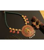 Beautiful Gold Tone Kemp Green Designer Necklace Set 