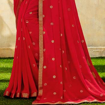 Red woven Georgette saree with blouse 3