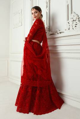 Red embroidered net semi stitched lehenga 2