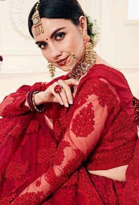 Red embroidered net semi stitched lehenga 3