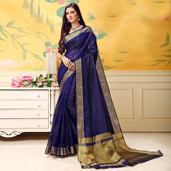 blue woven Silk blend saree with blouse 1