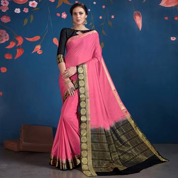 Pink woven Silk blend saree with blouse 1
