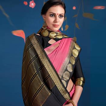 Pink woven Silk blend saree with blouse 2