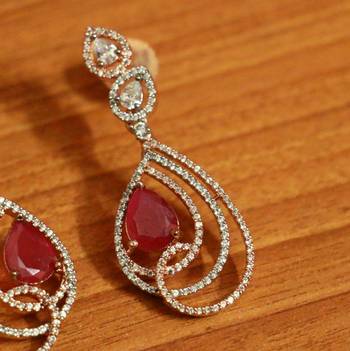 Red Danglers-Drops 2