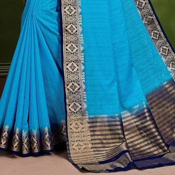 Blue woven Silk blend saree with blouse 3