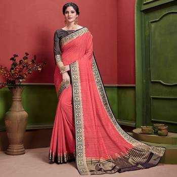 Red woven Silk blend saree with blouse 1