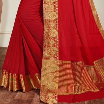Red woven Chiffon saree with blouse 3