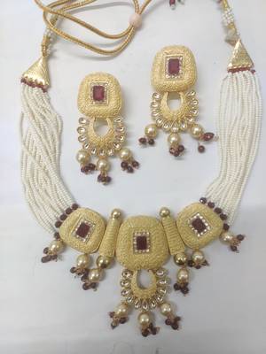 Yellow necklaces 2