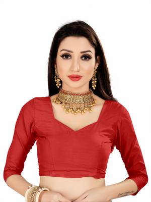 Red woven banarasi silk saree with blouse 4