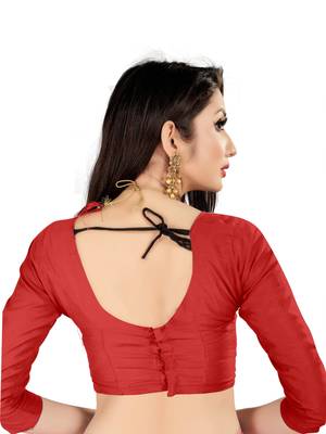 Red woven banarasi silk saree with blouse 5