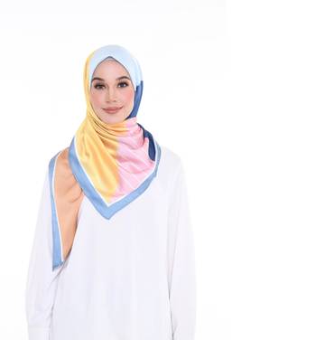 Women's Smoothy Silk Printed 110 * 110 Cm Square Scarf Hijab Dupatta  4