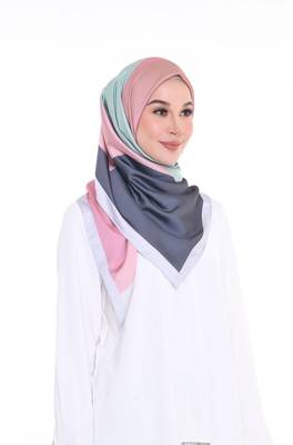 Women'S Daily Wear Smoothy Silk Square Scarf Hijab 1