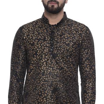 Black Brasso Jacquard Men Kurtas 5