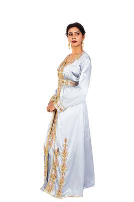 Blue embroidered satin islamic-kaftans 3