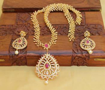 Red Agate Necklaces 1