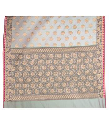 Green Hand Woven Blended Cotton Saree With Blouse 3