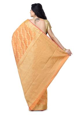Gold Hand Woven Linen Saree With Blouse 2