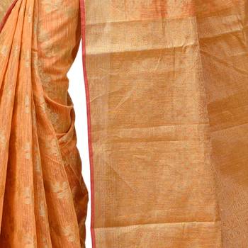 Gold Hand Woven Linen Saree With Blouse 3