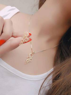 Gold diamond necklaces 1