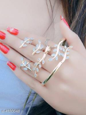 Gold diamond necklaces 1