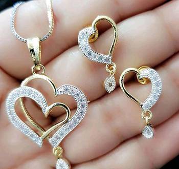 Gold diamond necklaces 1
