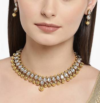 Gold diamond necklaces 1