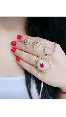 Gold diamond necklaces 1