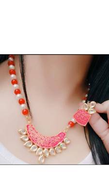 Gold diamond necklaces 1