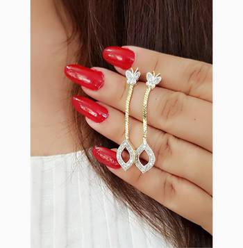 Gold diamond earrings 1