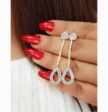 Gold diamond earrings 1