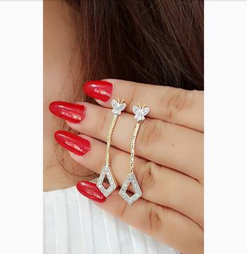 Gold diamond earrings 1
