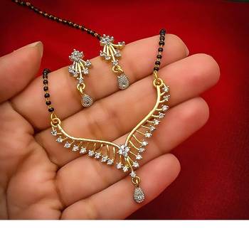 Gold diamond mangalsutra 1